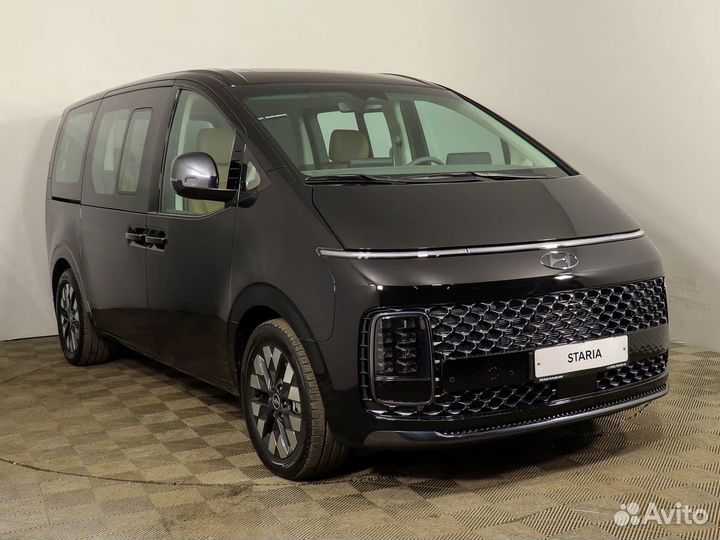 Hyundai Staria 2.2 AT, 2023