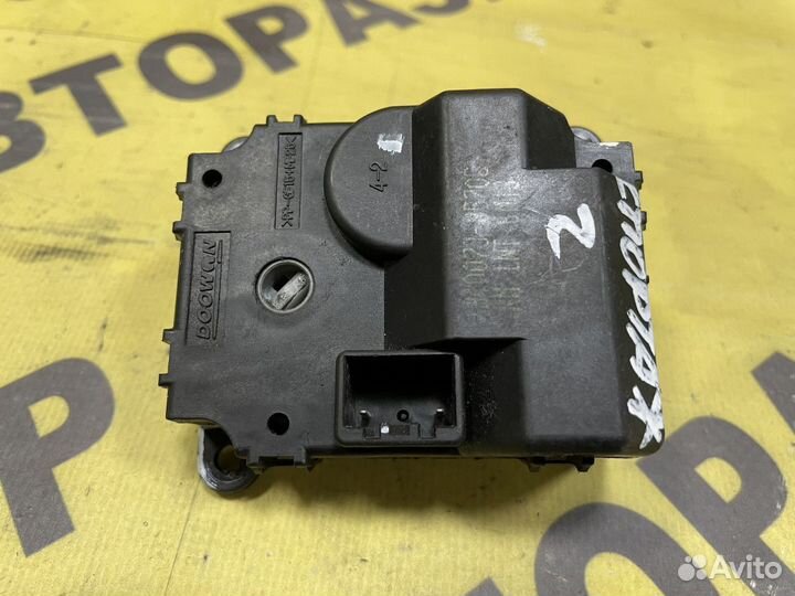 Моторчик заслонки отопителя Kia Sportage 2