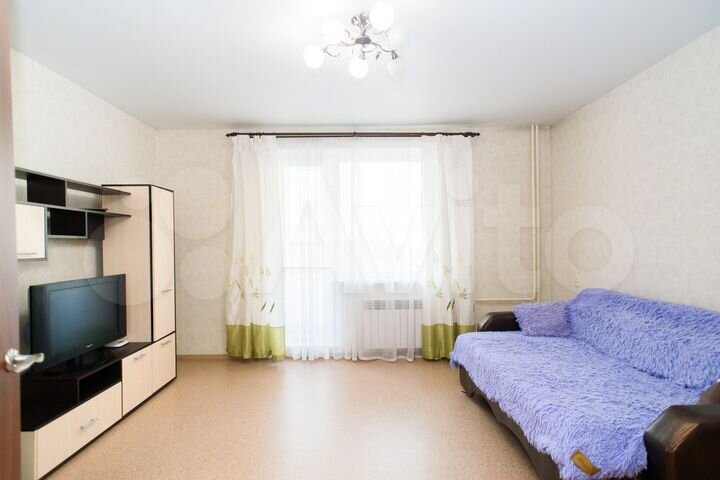 2-к. квартира, 60 м², 6/10 эт.