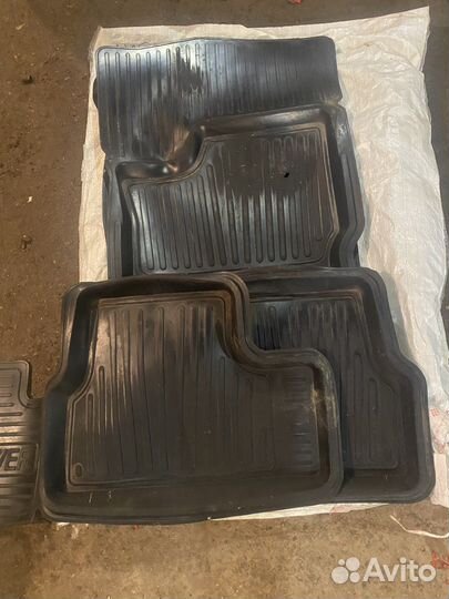 Коврики на LADA гранту