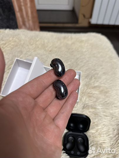 Samsung Galaxy Buds Live