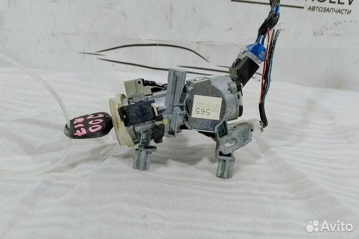 Замок зажигания Mitsubishi L200