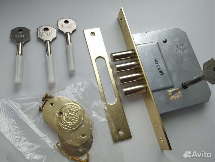 Замки дверные врезные