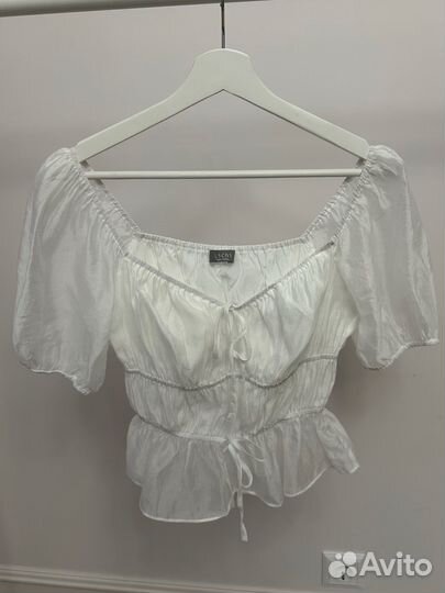 Топ Lichi белый