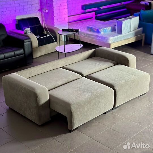 Дизайнерский диван