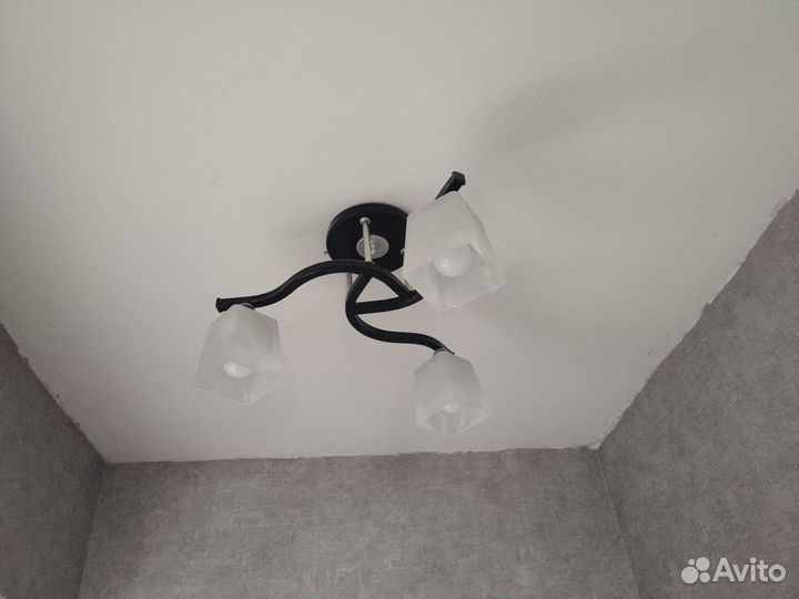 Люстра потолочная