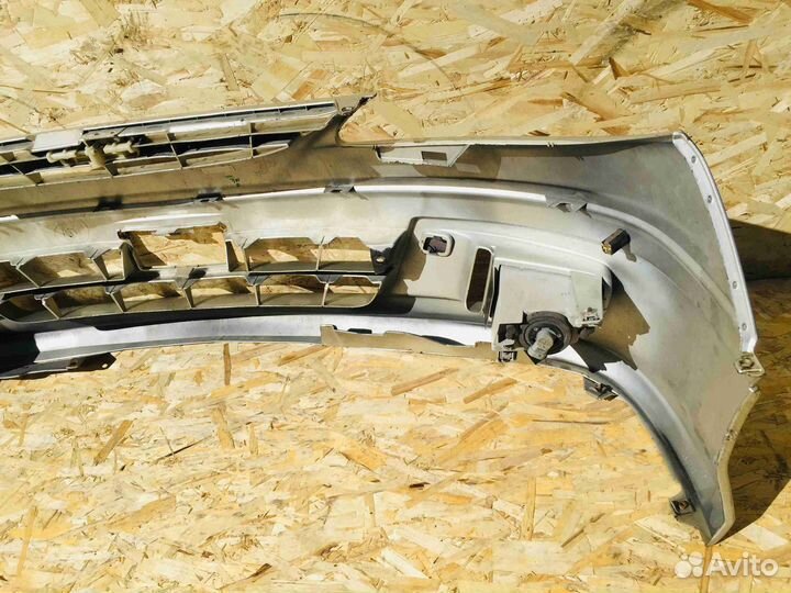 Бампер передний aeras Toyota Estima ACR30wacr40wmc