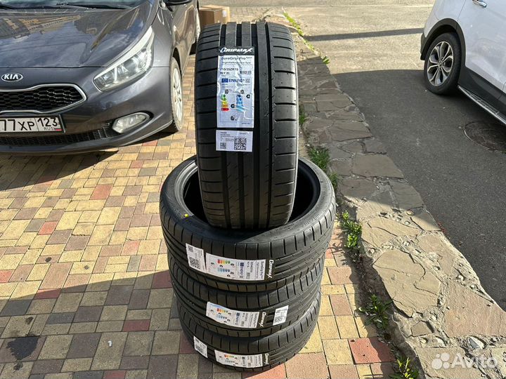 Gripmax SureGrip Pro Sport 225/40 R19 и 255/35 R19 93Y