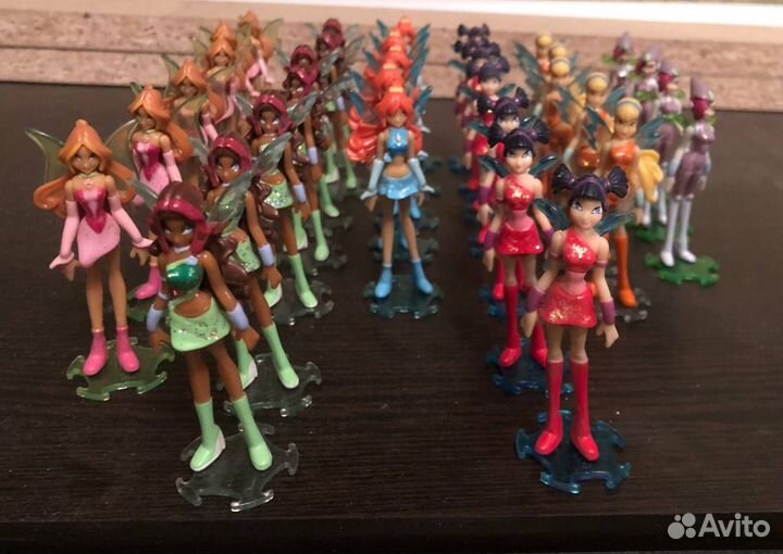 Фигурки Winx Club 2007 года киндер