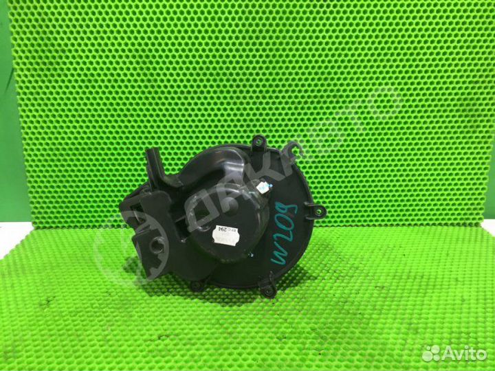 Моторчик отопителя Mercedes-Benz Clk Coupe W209