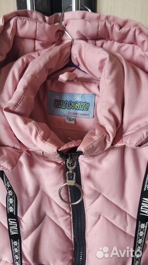 Зимняя куртка на девочку 128