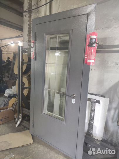 Дверь входная стальная