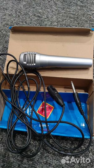 Микрофон проводной