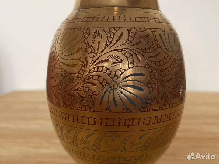 Ваза из латуни