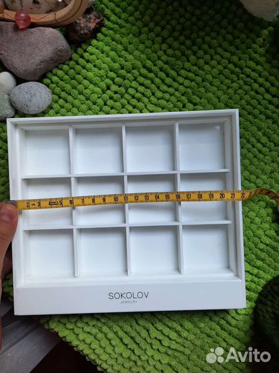 Подставка для киндер коллекций и Лего фигурок