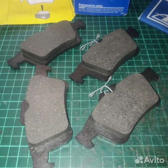 Колодки тормозные задние ATE на Ford Mazda Volvo