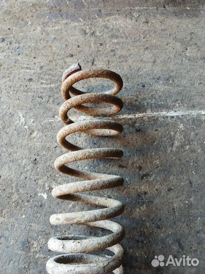 Пружина задняя Ford Focus DNW 1999 focus