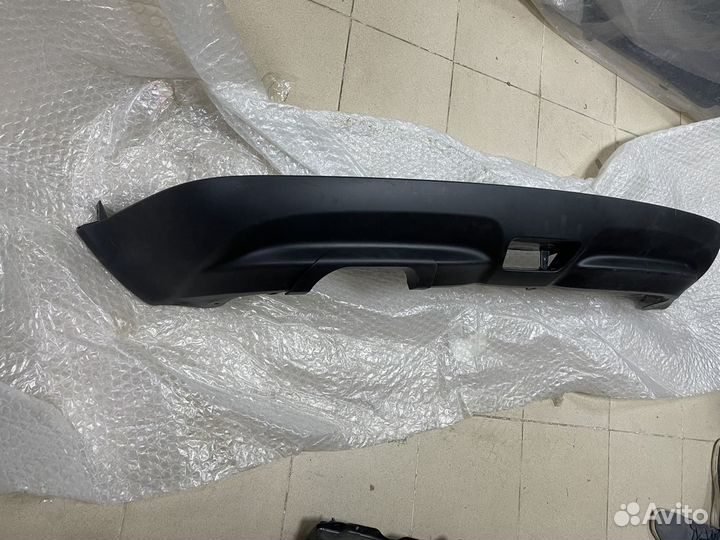 Бампер задний на Juke 10