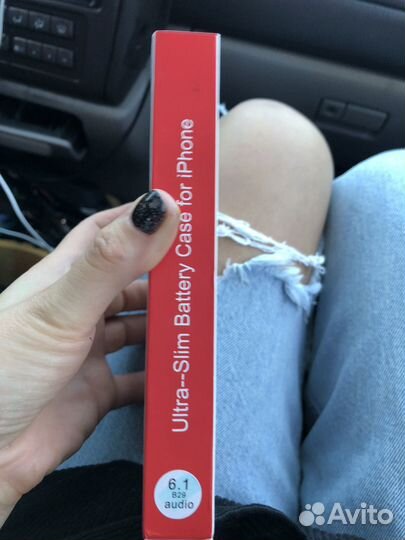 Чехол с зарядкой на iPhone 12