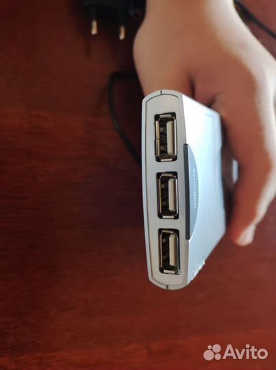 USB hub, Card reader REV 2.0