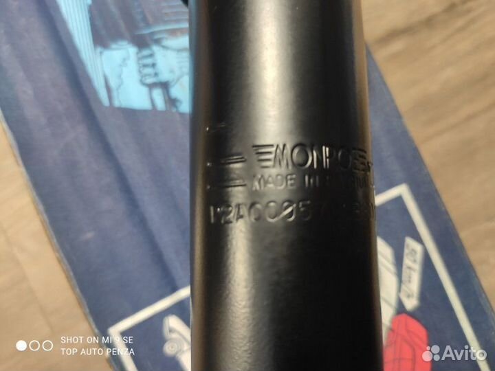 Амортизатор кабины передний Volvo Fh 12 1993