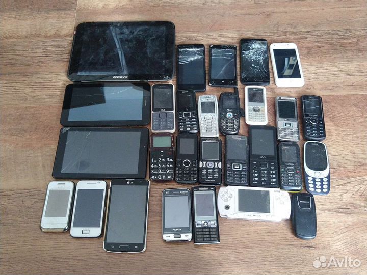 Телефоны под восстановление/на запчасти/аффинаж