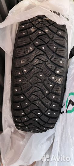 Dunlop SP Winter Ice 03 185/65 R15 92T