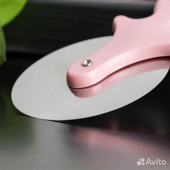 Нож для пиццы и теста Доляна «Комета», 19,5 см, цв