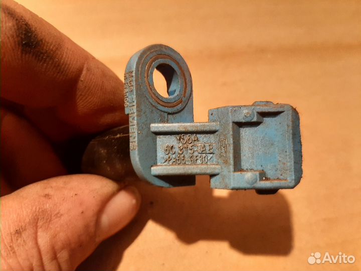 Датчик коленвала ford focus 2 1.6