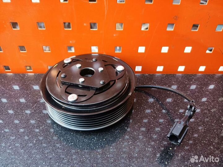 Муфта кондиционера Subaru forester