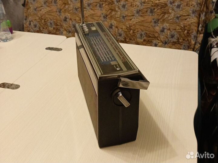 Радиоприемник Spidola 252