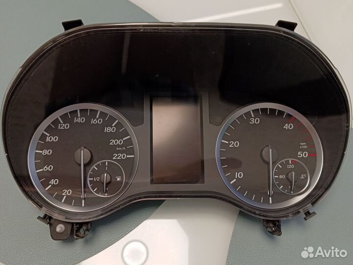 Щиток приборов mercedes Vito 447