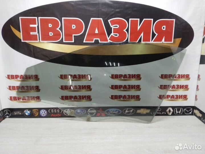 Стекло двери переднее левое Mitsubishi Galant EA1A