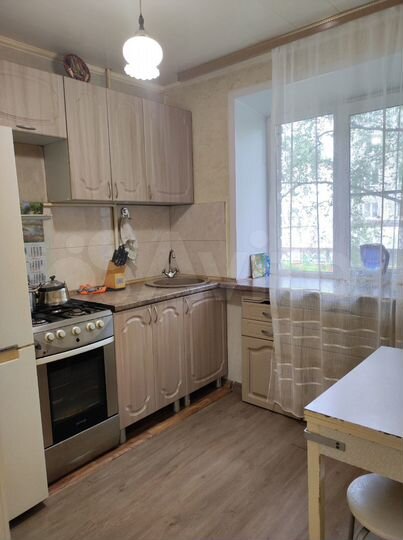 2-к. квартира, 45 м², 2/4 эт.
