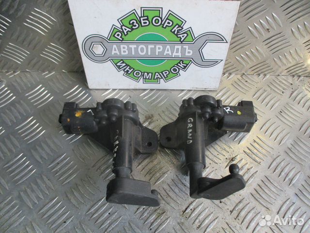 Моторчик открывания задн. стекла Крайслер Вояджер