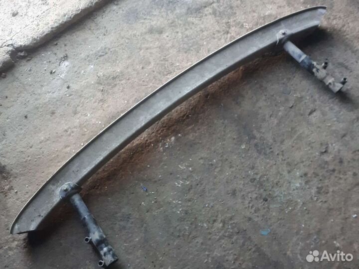 Усилитель заднего бампера фольксваген пассат б5