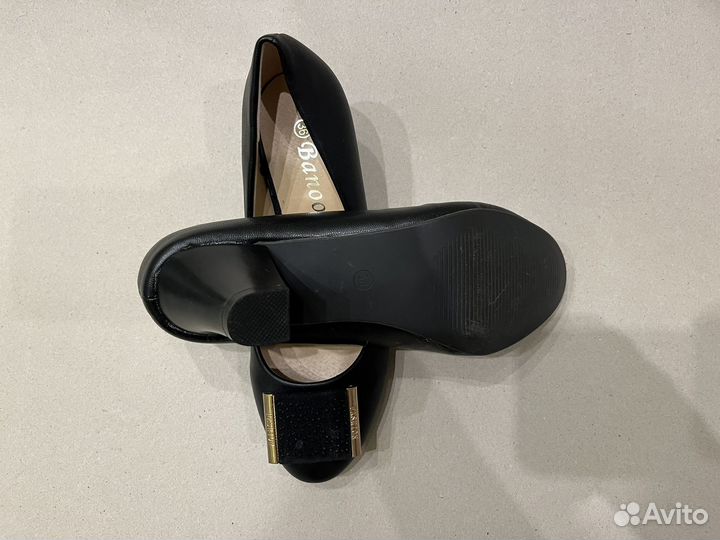 Туфли новые, р-р 35