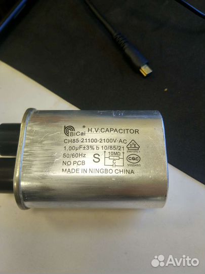 Конденсатор Sanyo CH85-21100-2100V