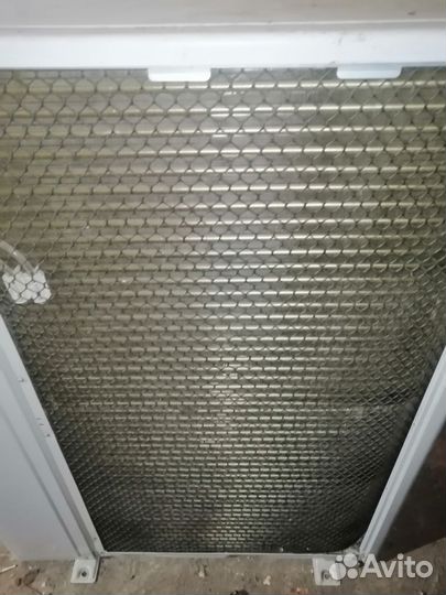 Кондиционер потолочный