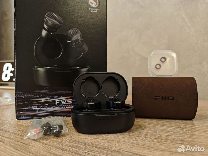 Наушники Fiio fw5