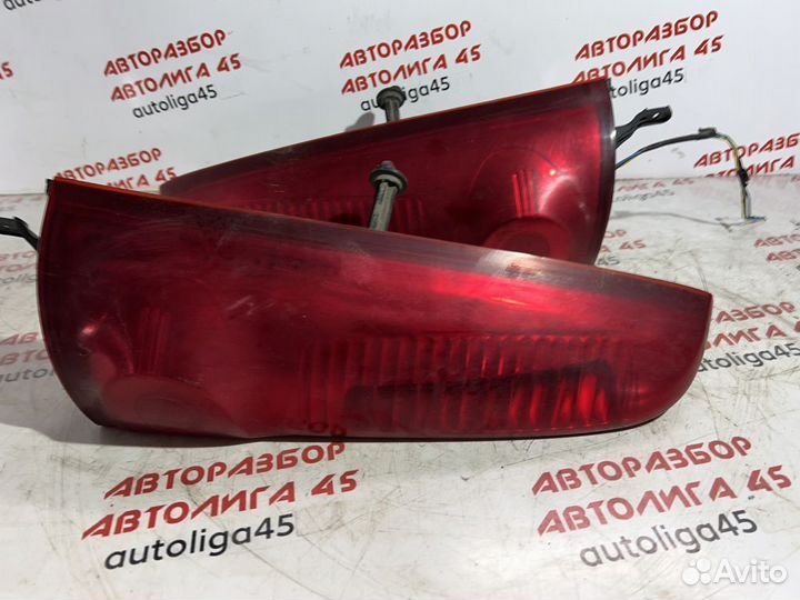 Фонарь задний верхний левый LADA Largus
