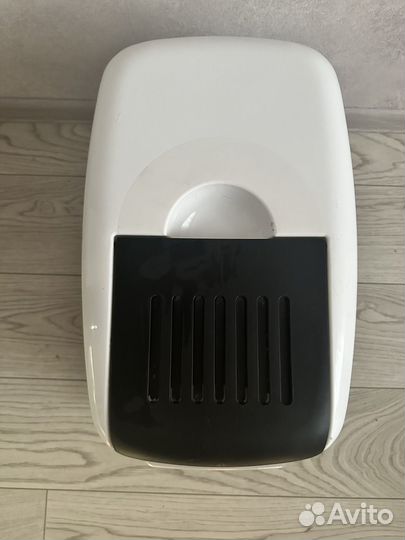 Закрытый туалет для кошек