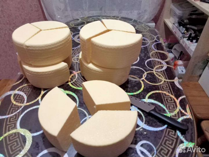 Масло, сыр, икра,сгущёнка,яйца в наличии