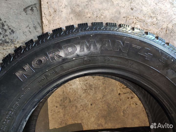 Nokian Tyres Nordman 4 215/65 R16 102T