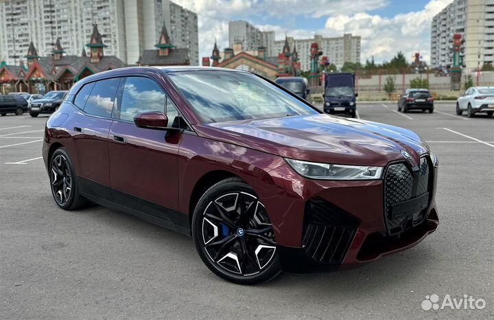 BMW iX AT, 2023, 3 900 км