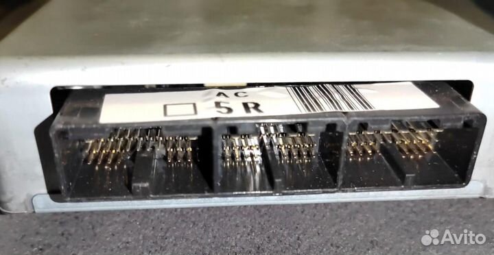 Блок управ подв toyota RX 300/330/350/400H 03-09