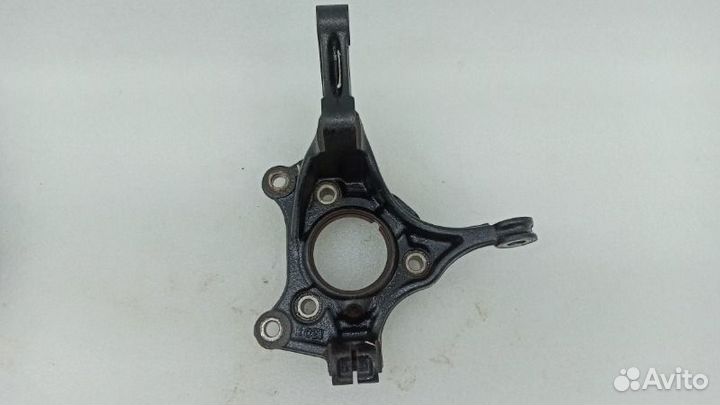 Кулак поворотный передний правый Kia Soul SK G4FG