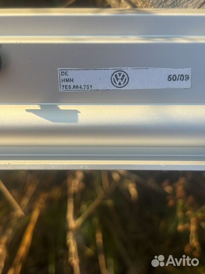 Направляющая для стола в обшивку vw t5 multivan