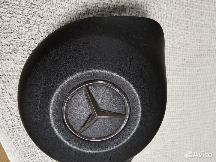 Подушка безопасности руля мерседес W205 C-класс