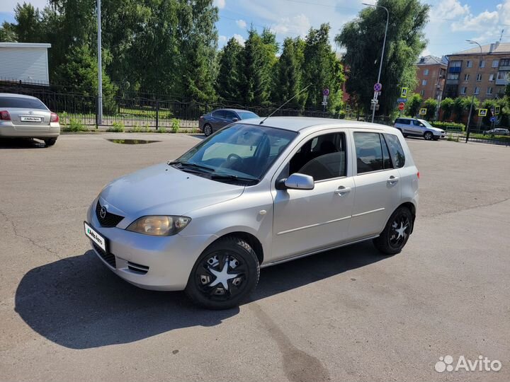 Mazda Demio 1.3 AT, 2003, 100 000 км